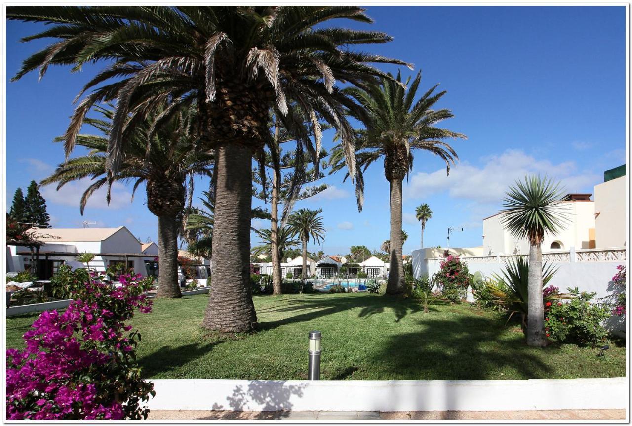 Estrella Del Mar 8. 1 Bedroom Villa With Pool And Gardens 300 Metres From The Beach Corralejo Exterior foto