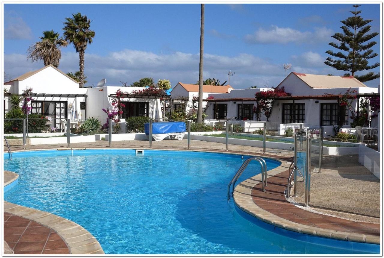 Estrella Del Mar 8. 1 Bedroom Villa With Pool And Gardens 300 Metres From The Beach Corralejo Exterior foto